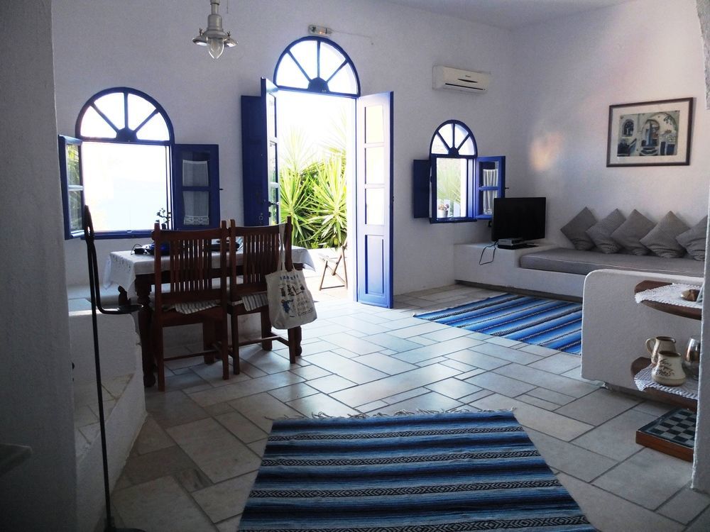 Ifestio Villas Oia ภายนอก รูปภาพ